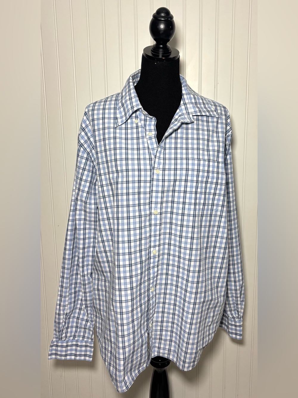 Brooks Brother Plaid Button Down Shirt Men’s Size XL White Blue Cotton